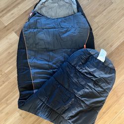 EXXEL Outdoors MUMMY SLEEPING BAG **NEW**