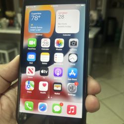 iPhone 7 Plus 32gb unlocked !