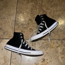size 5 men’s converse 