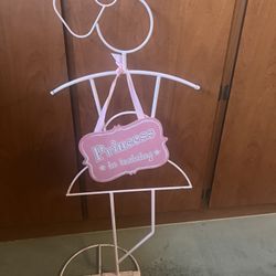 Pink Girls Metal Display Stand