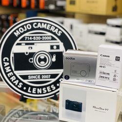 Canon Powershot V1 Bundle