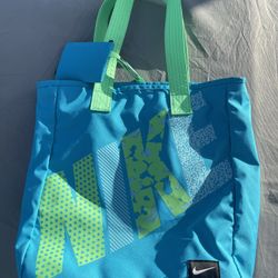 Nike Tote Bag With Wallet