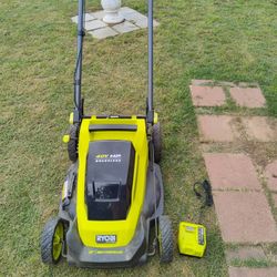 RYOBI 40V SELF PROPELLED LAWN MOWER 