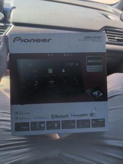 Dmh-260bt double din brand new