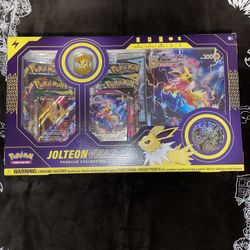 Pokémon TCG Jolteon VMAX Premium Collection