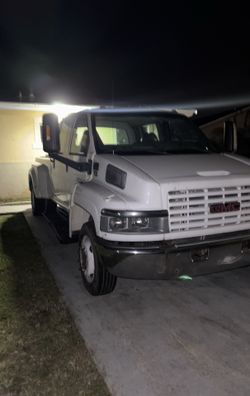 2003 gMC Koriat 4500