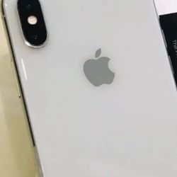 Unlocked iPhone XS Max 64Gb Excellent condition Like New 