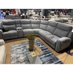 Living Room Reclining Sectional Sofa  - Limited Time Offer 