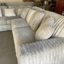 3 Piece Sectional Couch