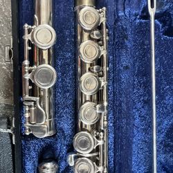 Armstrong 104 Flute