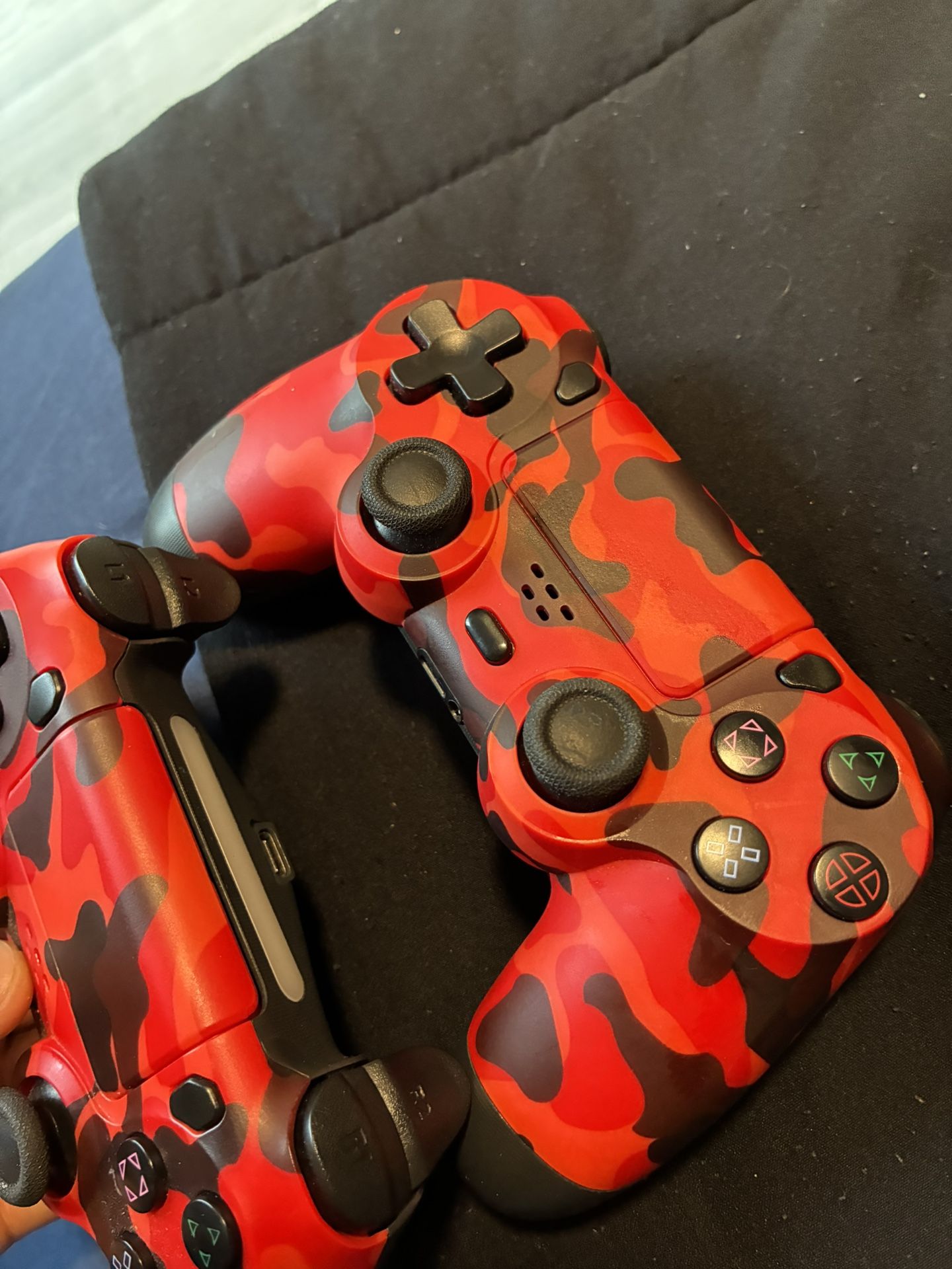 Brand New PS4 Controller 