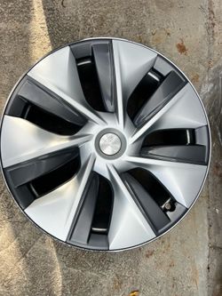 Tesla Y wheels 255/45 R19