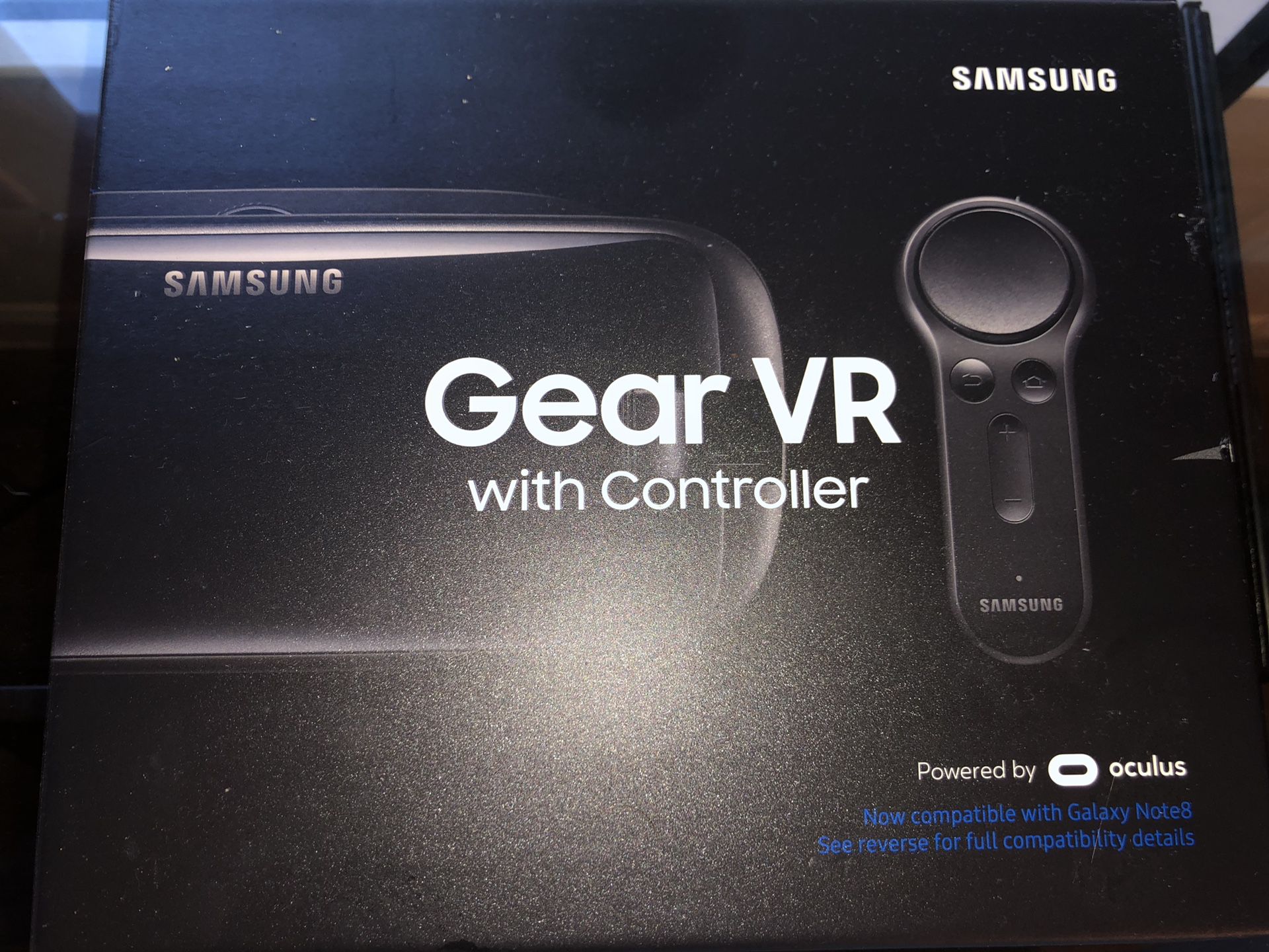 Gear VR headset with controller (v6)