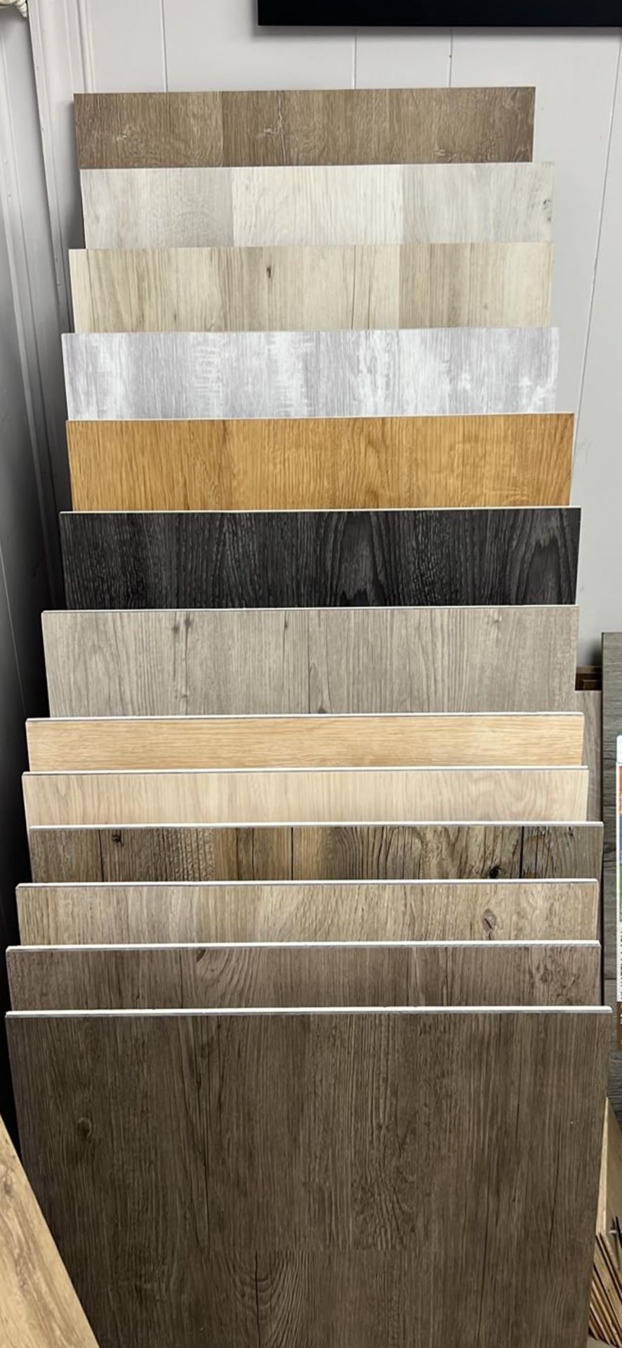 LVP Flooring 22 Mil (free Floor Delivery Over 700sq)