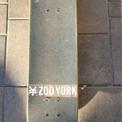 Zoo York Skateboard