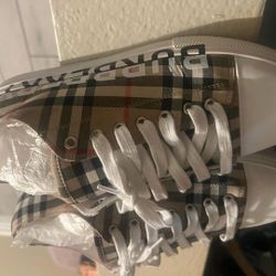 Burberry Shoes 