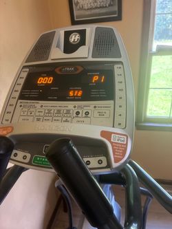 Horizon eTRAK Elliptical Machine