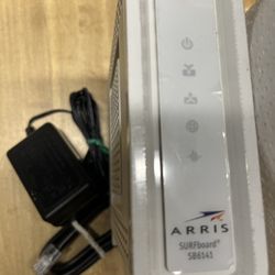 Motorola SURFBoard SB6141 DOCSIS 3.0 Cable Modem