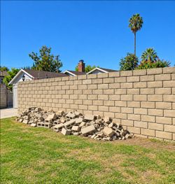 FREE CURB ALERT – Concrete/Cinder Blocks