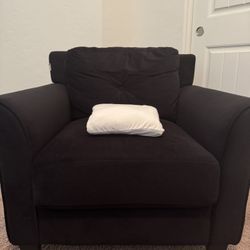 Like new beautiful accent Chair