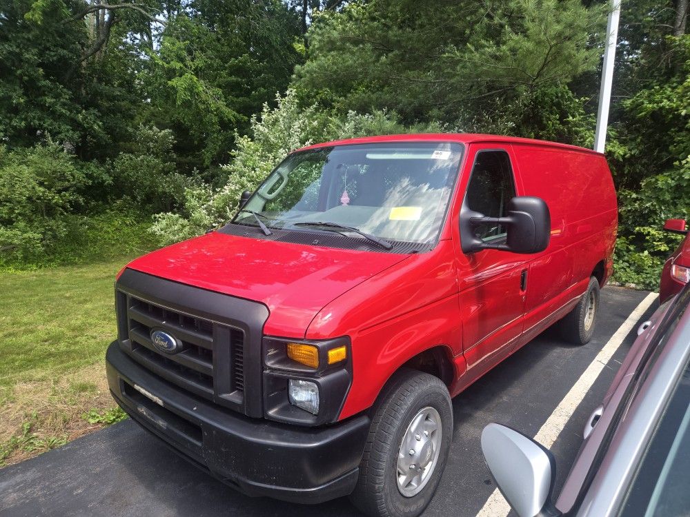 2011 Ford E-250
