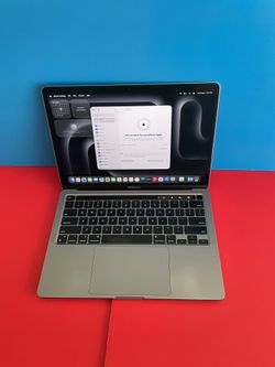 512GB MacBook Pro 13 with TouchBar (M2 chip / 2022 model) 8GB Ram powerful laptop