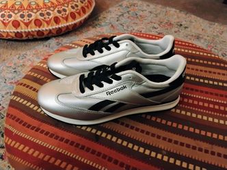 Women's shoes new size 7