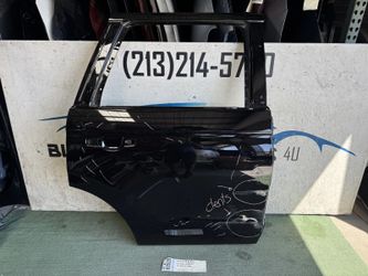 w/2dents 2018 - 2024 FORD EXPEDITION REAR RIGHT PASSENGER DOOR OEM AY82920