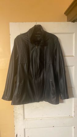 black full-zip faux-leather jacket Size 3X
