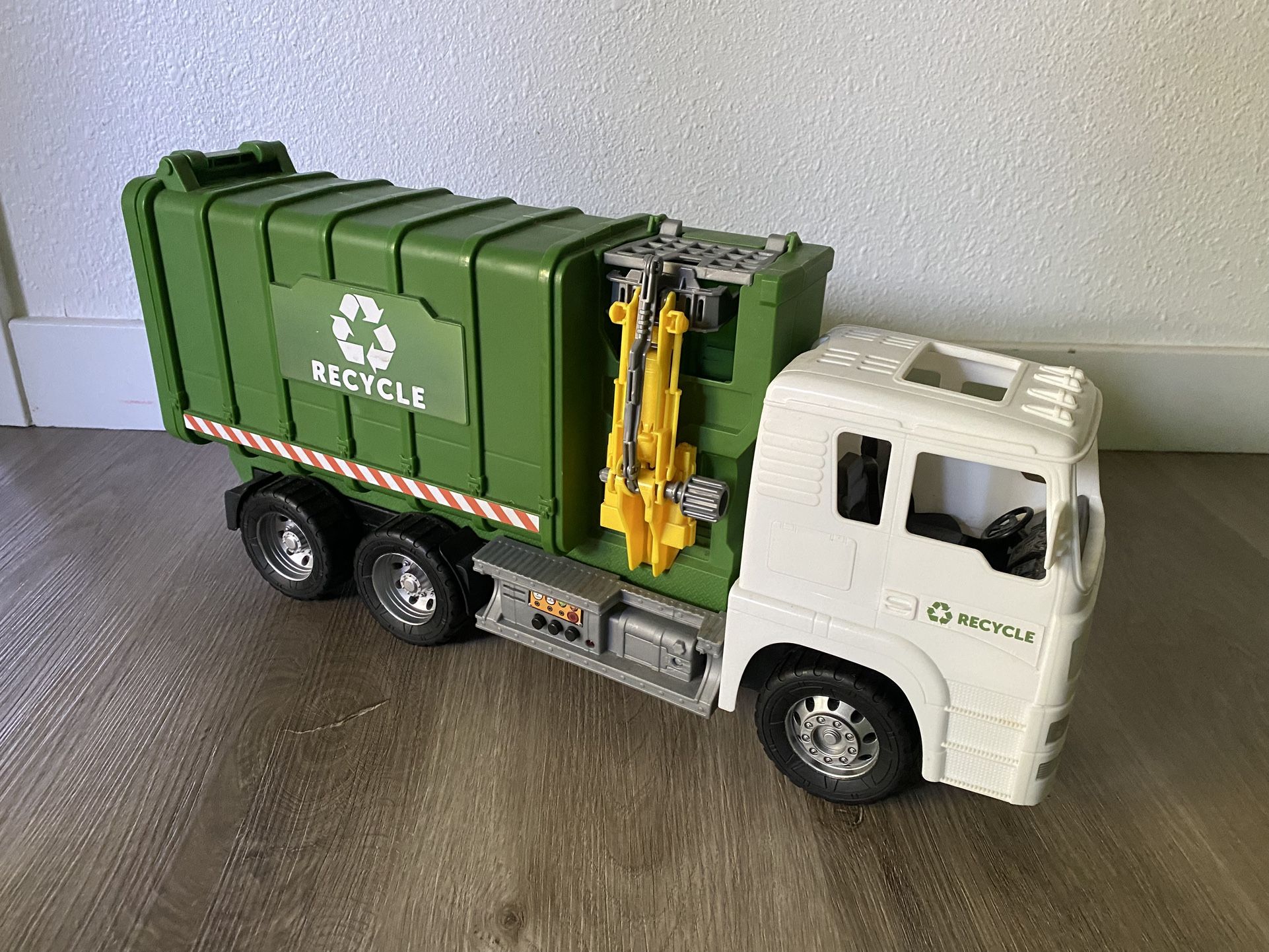 Garbage Truck Toy