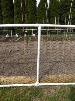 Fencing - PVC- 50ft X 42" Tall