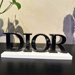 Dior Sign 