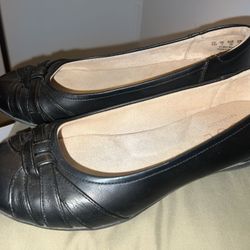 Soul Naturals Black Leather Flats