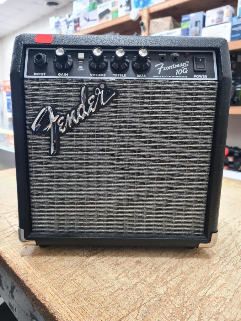 Fender Frontman 10G Guitar Combo Amplifier - Black Bundle with Cable and Austin Bazaar Exclusive 12-Pack Picks