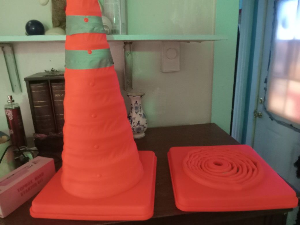 Pop Up Cones