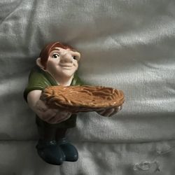 QUASIMODO DISNEY THE HUNCHBACK OF NOTRE DAME 3”FIGURE-BIRD CATCHER SOLID PVC TOY