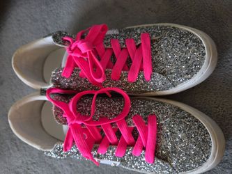 Nine west wonens shoes size 8