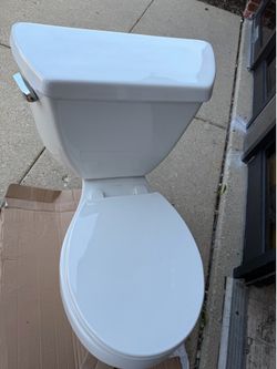 Kohler round toilet