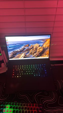 Razer blade 15 gaming laptop