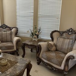 Living Room & Dining Room Furniture 