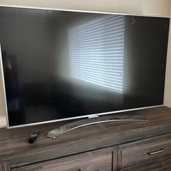 LG 55”