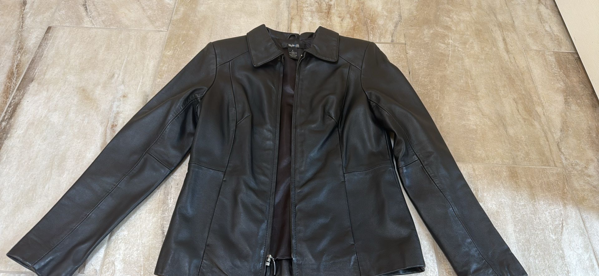 Leather jacket petite