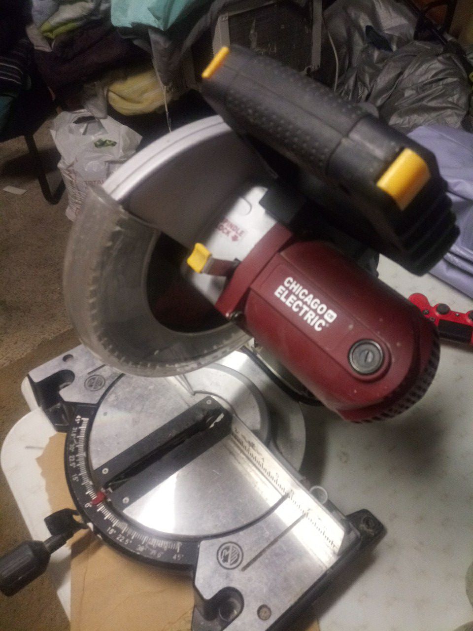 10" chicago electric miter saw with laser guide