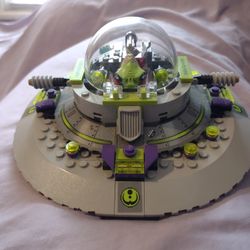 Vintage Lego UFO Space 🚀 Ship And Pilot
