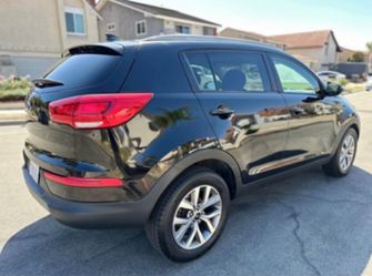 Kia sportage suv 4 cylinder 4 Cyl
