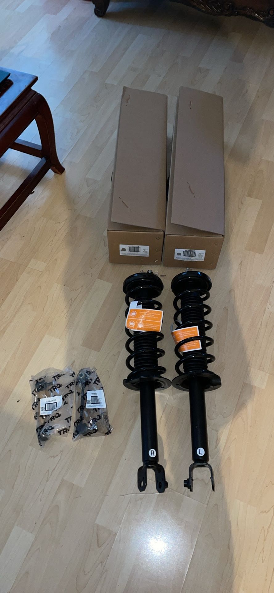 09-14 Acura TL Rear Strut/ Shocks Set