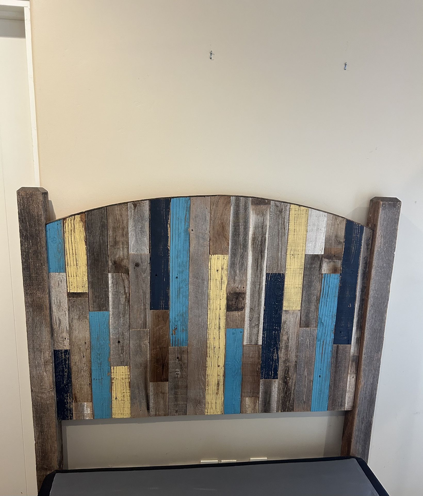 Rustic Wood Headboard - Full