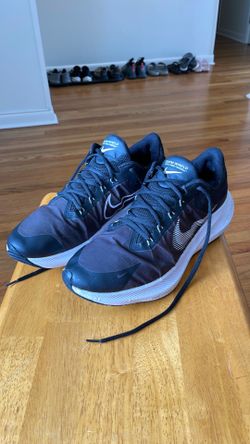 NICE NIKE ZOOM RUNNING AND TRAINING SHOES size 14 men