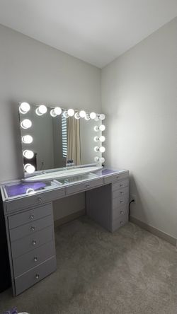 Vanity Mirror