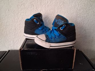 Baby shoes